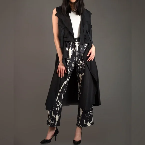 KATE HEWKO Long Cargo Vest - Picture 8 of 9